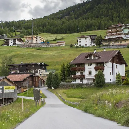 Guest house Chrisantenhof 3*